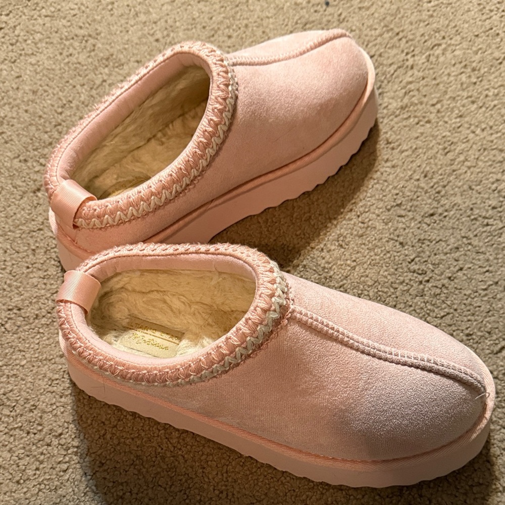 Altar'd State Pink Fleece-Lined Slippers